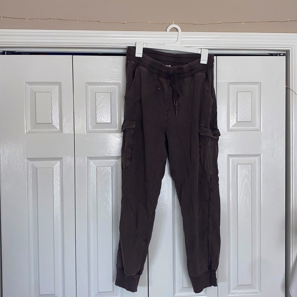 destroyed purple joggers from aerie 💐